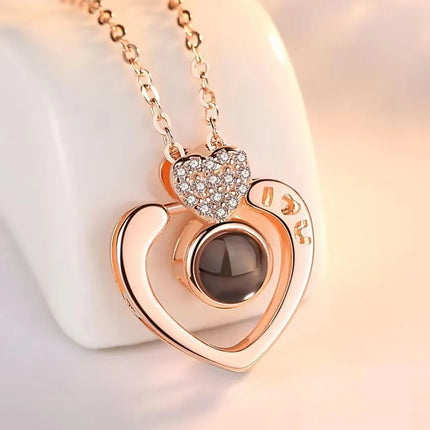 Love Projection Necklace With Exquisite Rose Gift